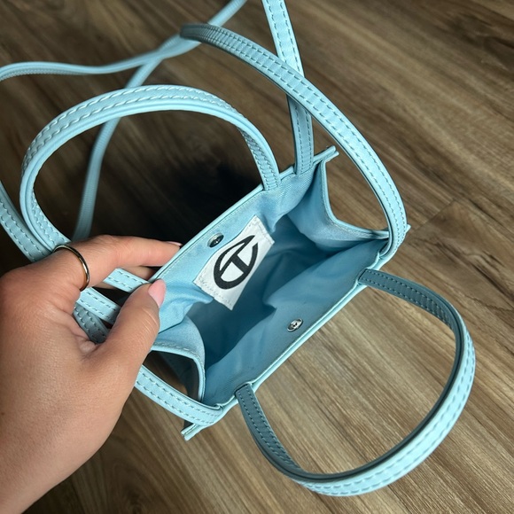 Telfar Shopper - Picture 3 of 5